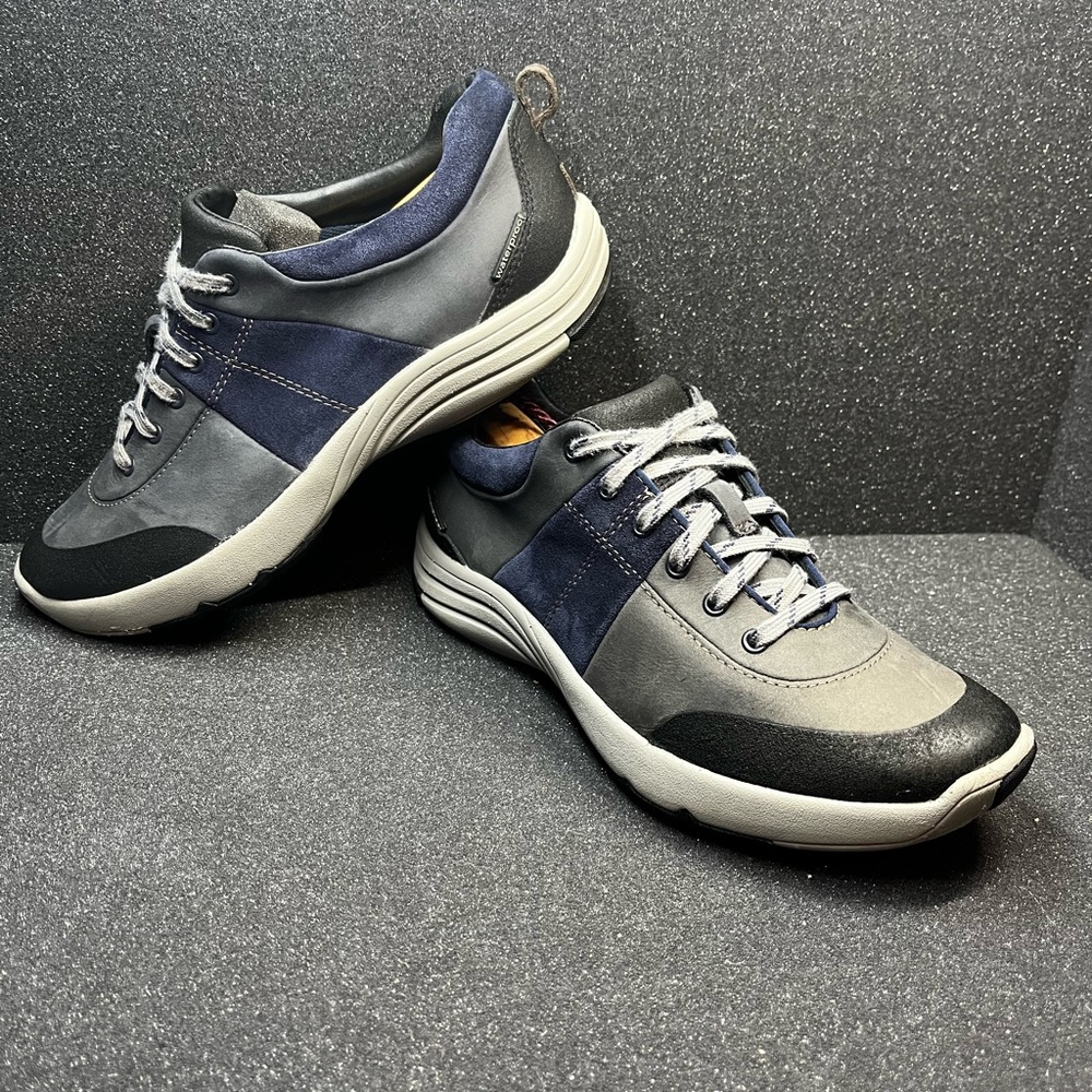 Clark’s Grey and navy lifestyle trainers men’s size 8 #lifestyletrainers